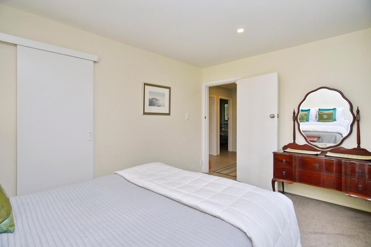 Charlesworth Villa - Christchurch Holiday Homes Exterior foto